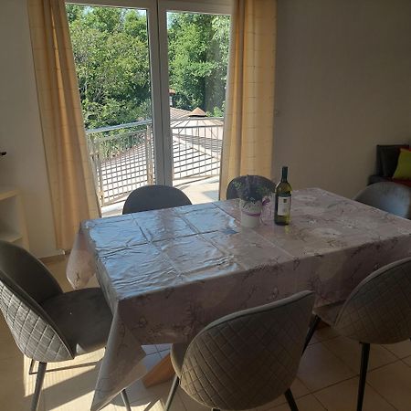 Apartmani Zec Šilo Kültér fotó