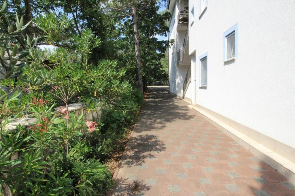 Apartmani Zec Šilo Kültér fotó