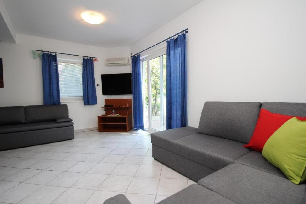 Apartmani Zec Šilo Kültér fotó