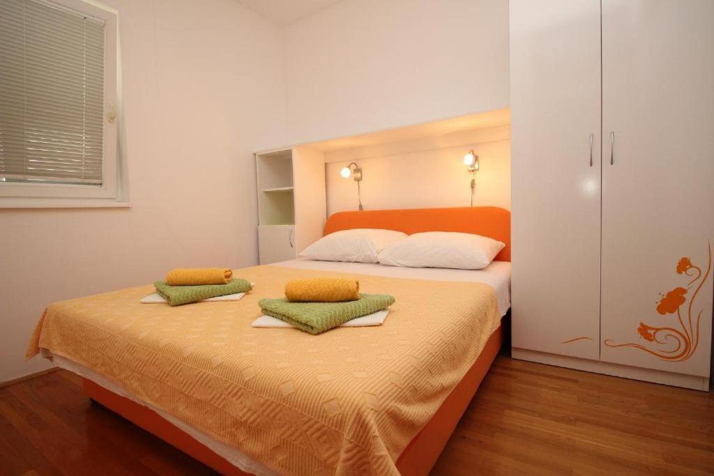 Apartmani Zec Šilo Kültér fotó
