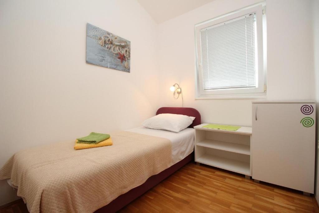 Apartmani Zec Šilo Kültér fotó