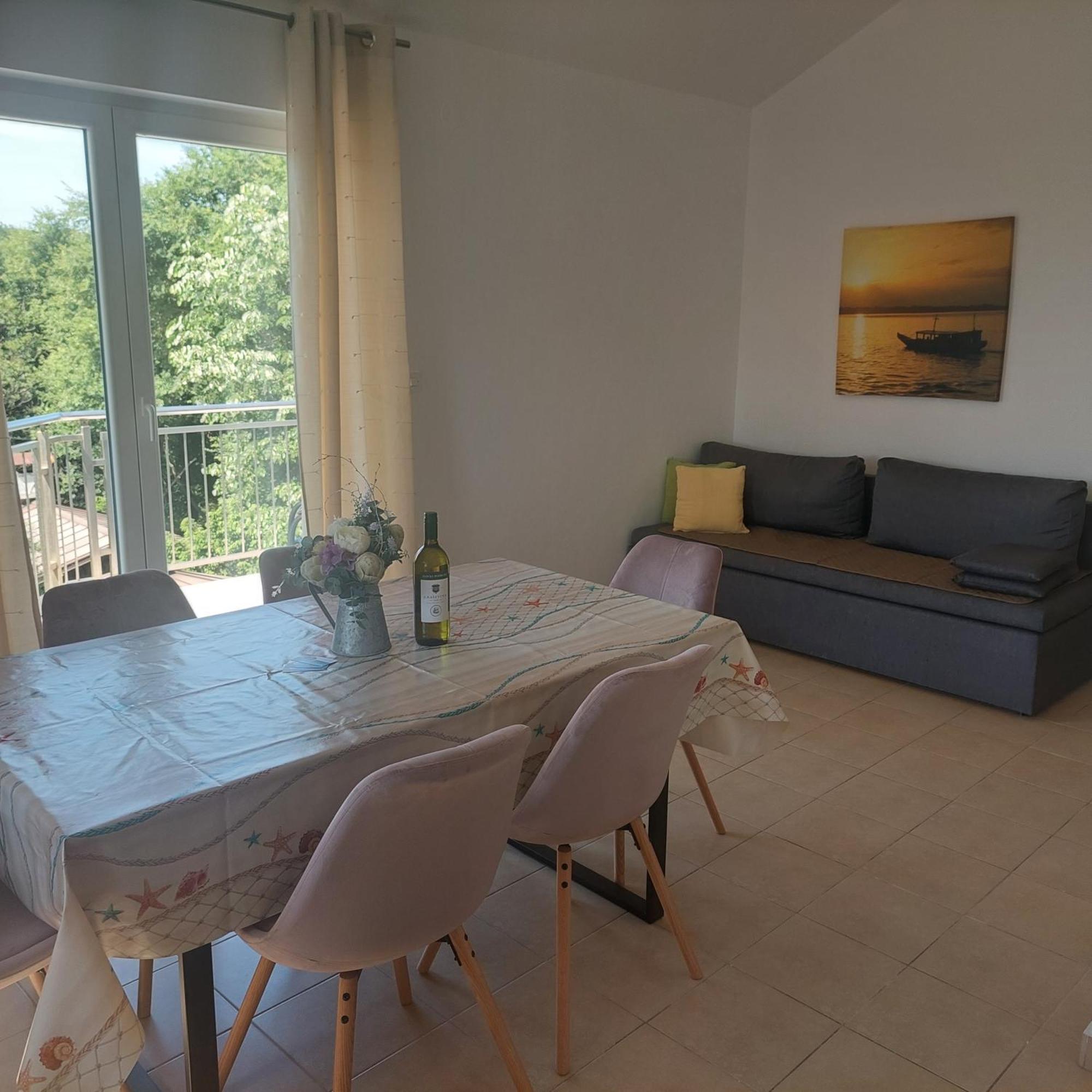 Apartmani Zec Šilo Kültér fotó