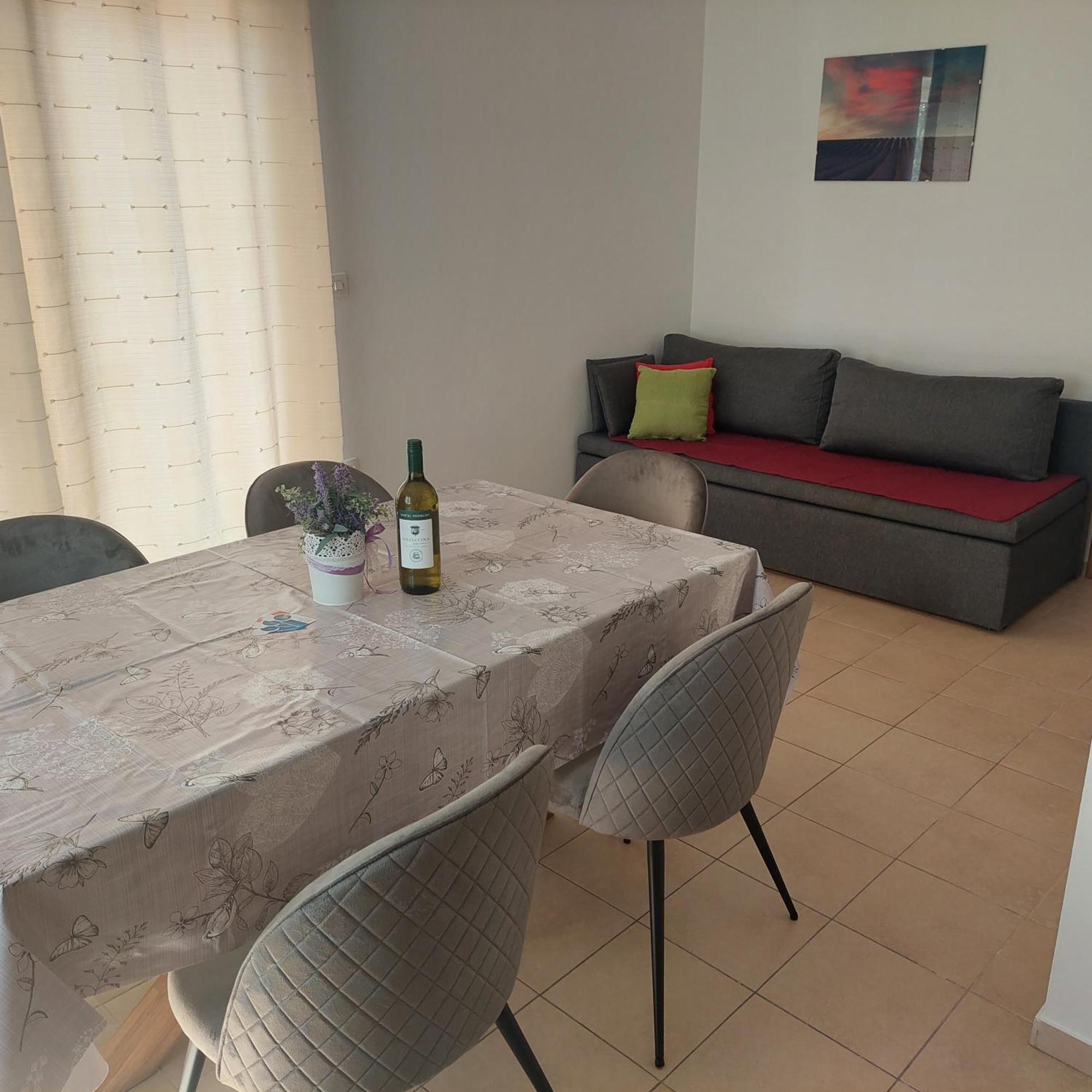 Apartmani Zec Šilo Kültér fotó